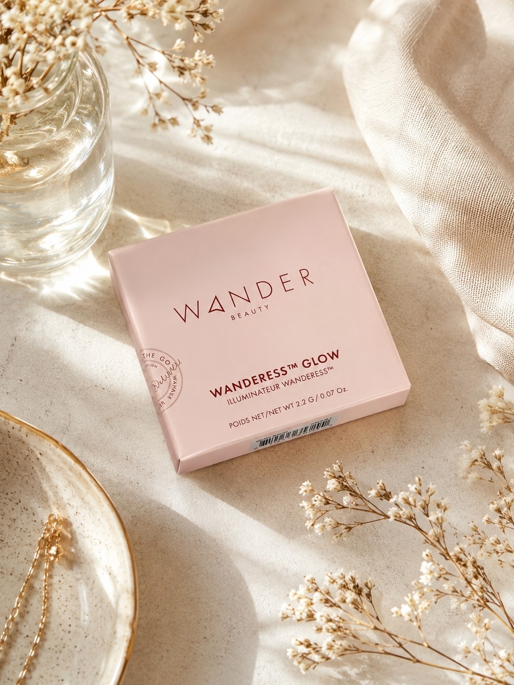 Wander Beauty Wanderess Glow Illuminator - Soft Pink Compact